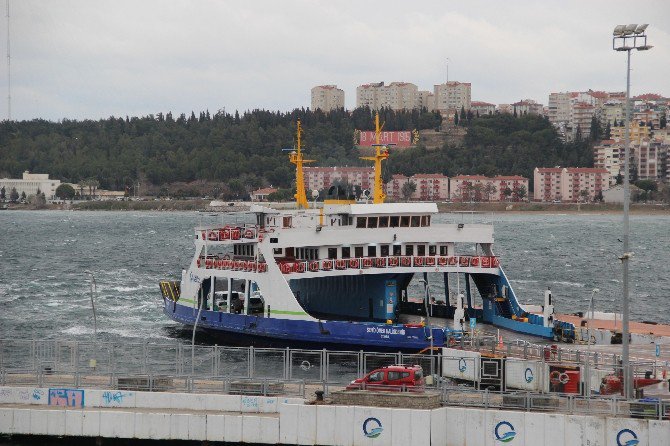 Çanakkale Boğazı’nda Fırtına