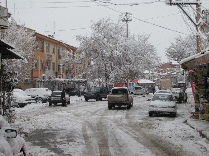 Hisarcık’ta Yoğun Kar Yağışı