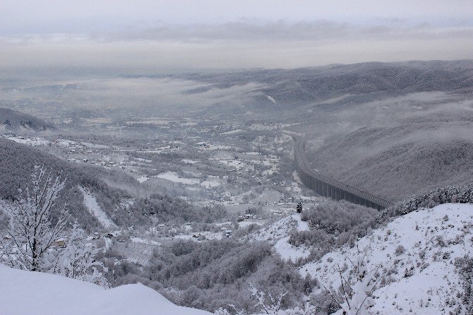 Bolu Dağı Beyaz Gelinliğini Giydi