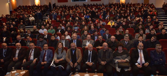 Mete Yarar’dan Muhteşem ‘15 Temmuz’ Konferansı