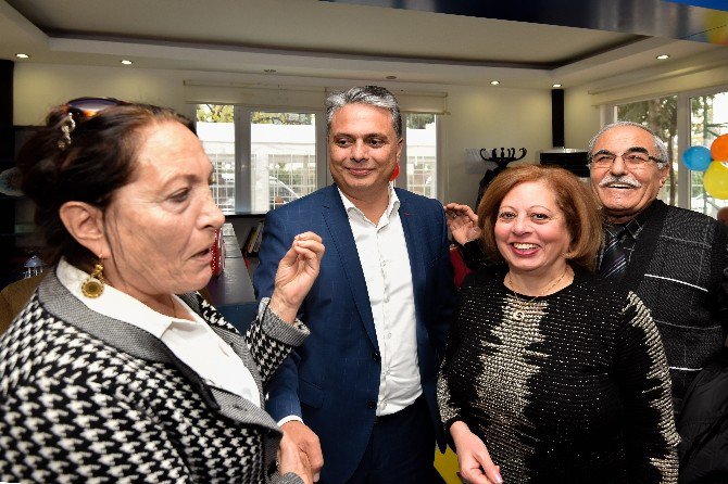 Başkan Uysal, Yaşlı Evi’nde Yeni Yıl Kutlamasına Katıldı