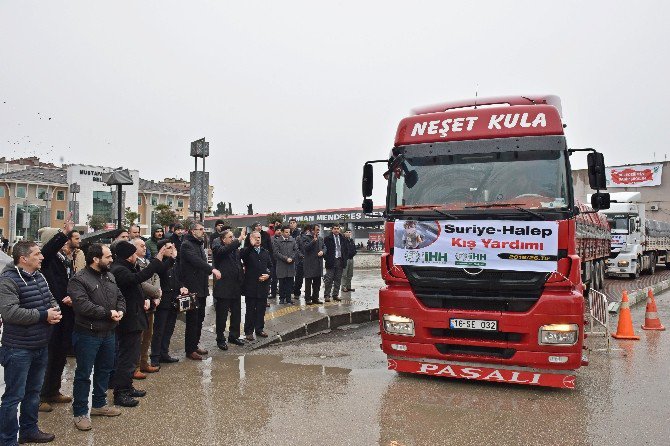 M. Kemalpaşa’dan Halep’e 7 Tır Yardım