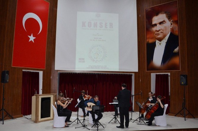 Trakya Akademi Oda Orkestrası’ndan Muhteşem Konser