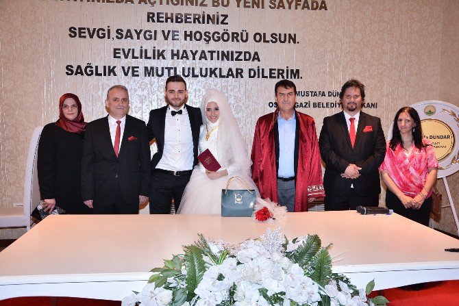 Yabancı Çiftler Nikah İçin Osmangazi’yi Seçti