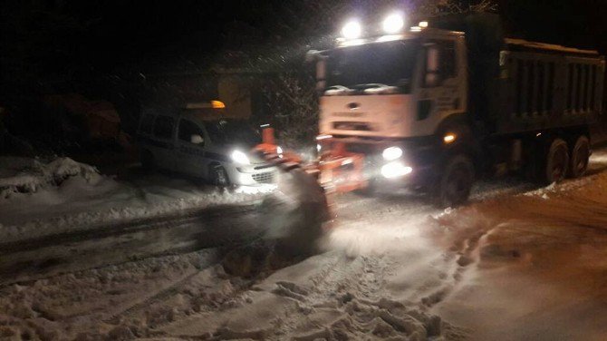 Salihli Belediyesi Kar Mesaisi Yaptı