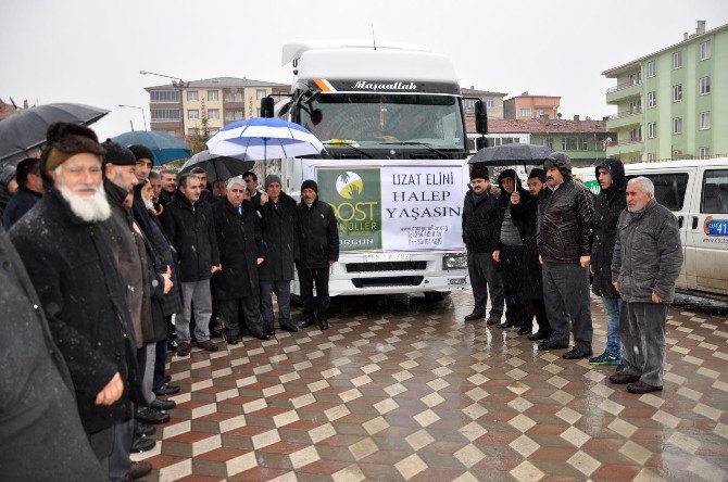 Sorgun’dan Halep’e 1 Tır Dolusu Un Ve Battaniye Yola Çıktı