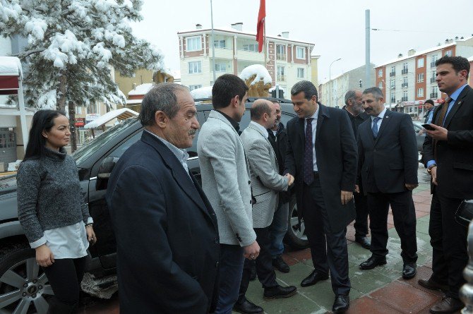 Vali Çelik: Kardeşçe Yaşamamıza Kimse Mani Olamaz