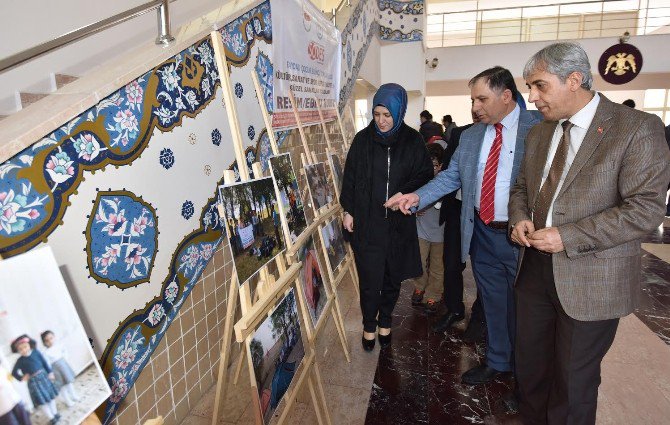 Ahlat’ta Proje Faaliyetleri Fotoğraf Sergisi Açıldı