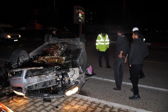 Takla Atan Otomobilin İçerisinden Burnu Dahi Kanamadan Çıktı