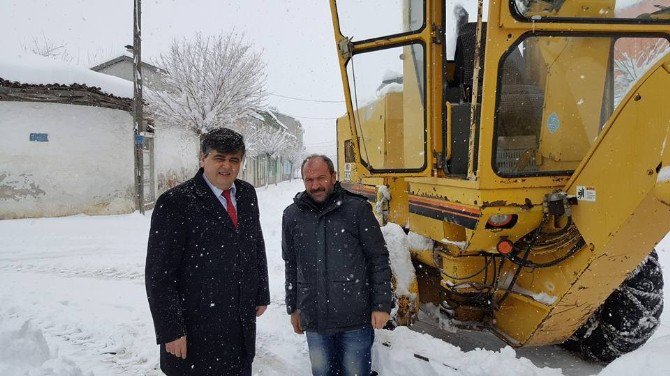 Pazaryeri’nde Yoğun Karla Mücadele Çalışmaları