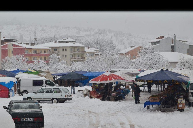 Söğüt’teki Pazarcıların Kış Çilesi