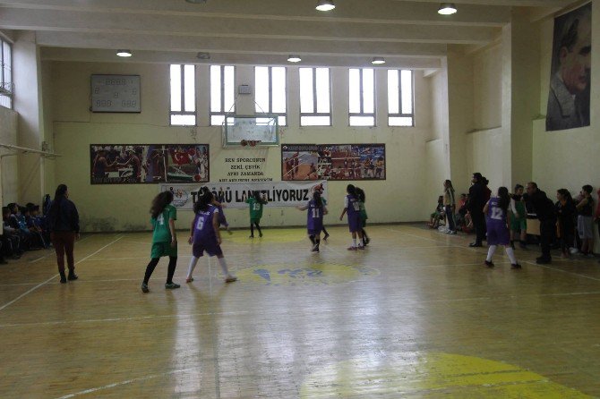 Küçüklerde Basketbolun Şampiyonları Belli Oldu