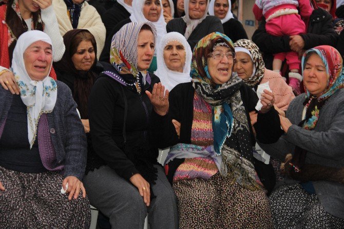 Kalkınma Bakanı Elvan, Mersin’de Selden Zarar Gören Alanları İnceledi