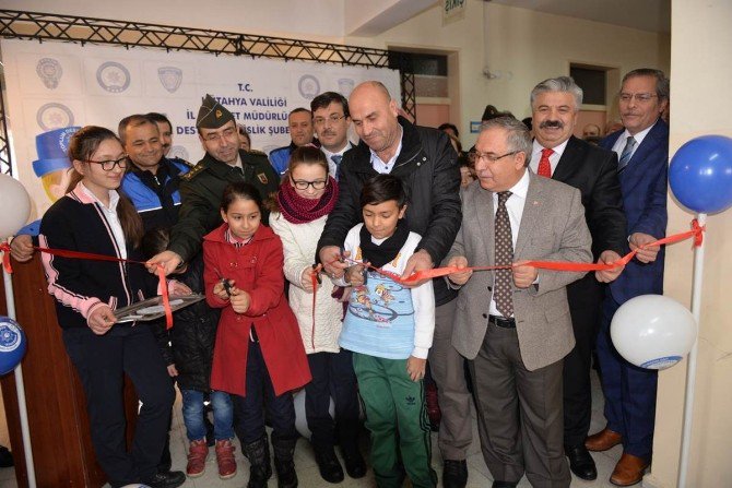 Şehit Polis Memuru Ahmet Demir’in Adının Verildiği Kütüphane Törenle Hizmete Açıldı