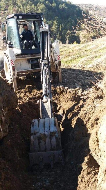 Demirci’nin 5 Mahallesinde Altyapı Sorunları Giderildi