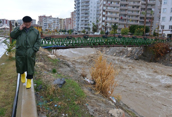 Sel Felaketini Başkan Kocamaz Sahada Yönetti