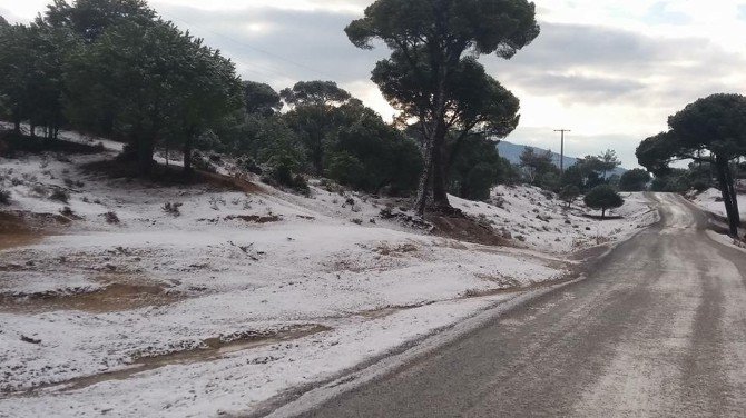 Milas’ın Yüksel Kesimlerinde Kar Yağışı Etkili Oldu