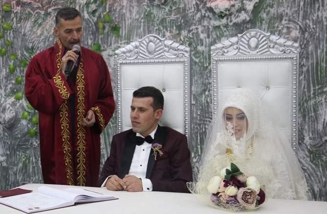 Siirt’te 2016 Yılında Bin 172 Resmi Nikah Kıyıldı