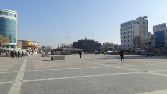 Başbakan’ın Müjdesi Diyarbakırlıları Heyecanlandırdı