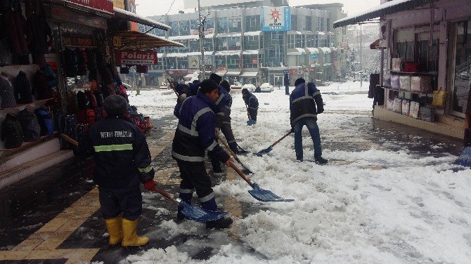 Kar Yağışı Develi’de Etkili Oldu