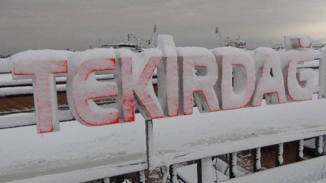 Kar, Tekirdağ’da Hayatı Olumsuz Etkiledi