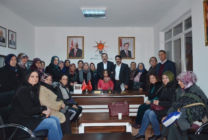 Ak Parti Seyitgazi İlçe Yürütme Kurulu Toplantısı Yapıldı