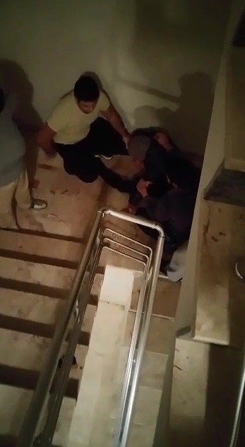 Ayakkabı Hırsızlarının Yakalanma Anı Vatandaş Kamerasında