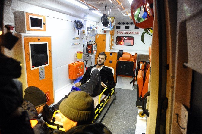 Ünlü Gece Kulübünde Yaralananlar Hastanelere Kaldırılmaya Devam Ediyor