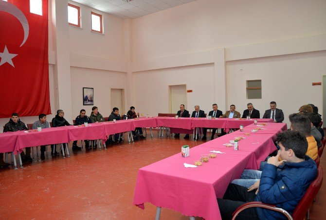 Vali Elban’dan Yeni Yıl Ziyaretleri