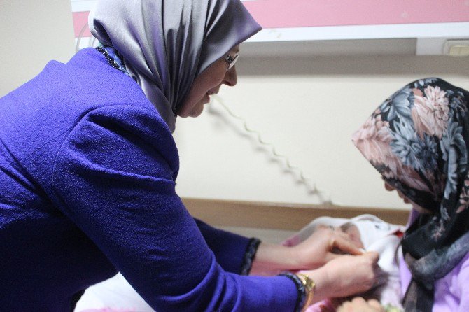 Denizli’de Yeni Yılın İlk Bebeği Melike Oldu