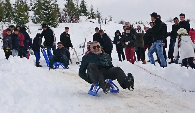 İnönü’de Kızak Şenliği