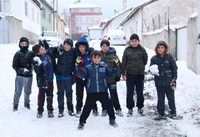 Seyitgazi’de Kar Manzaraları