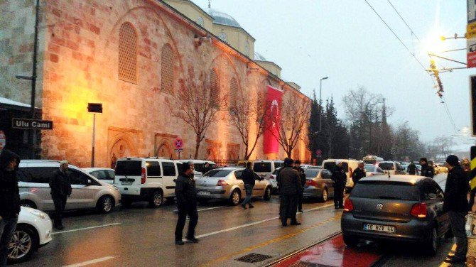 Yeni Yılın İlk Sabah Namazında Ulucami Doldu Taştı