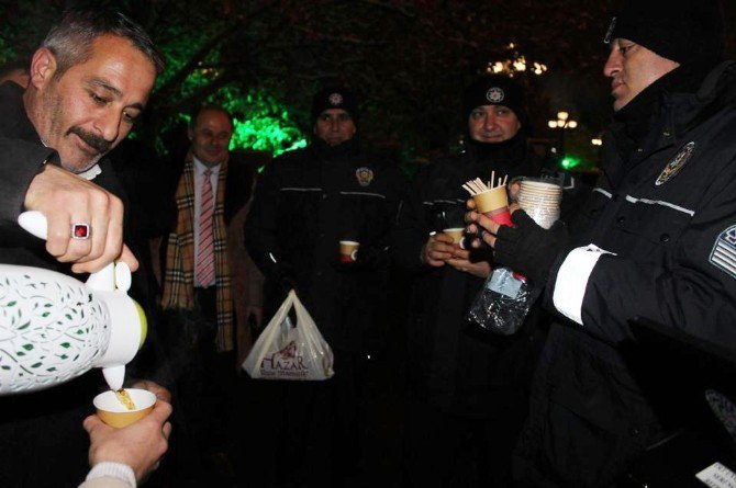 Mhp Ankara İl Başkanlığı’ndan Polislere Yeni Yıl Ziyareti