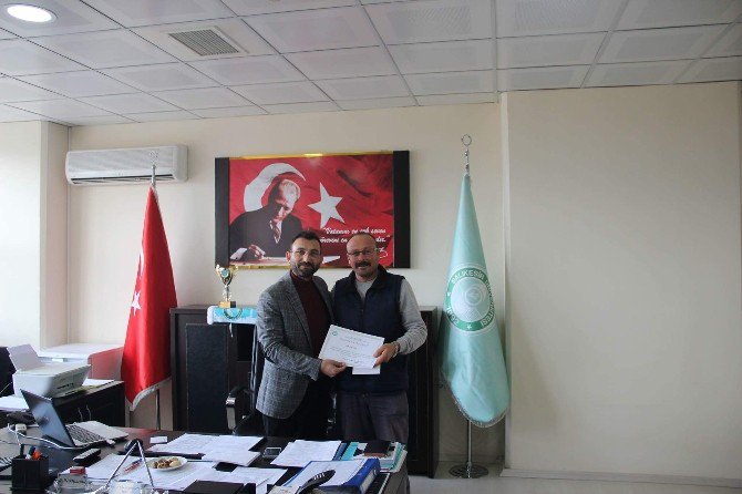 Burhaniye’de Üniversite Oteli’nde Yılbaşı Kutlaması