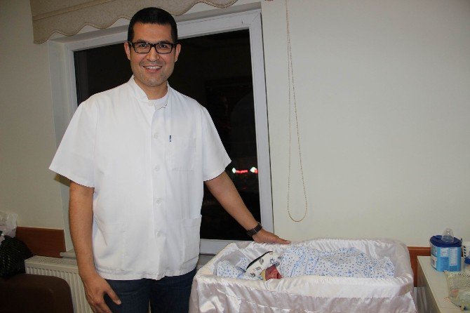 2017 Yılının İlk Bebeği Nevşehir’de Dünyaya Geldi