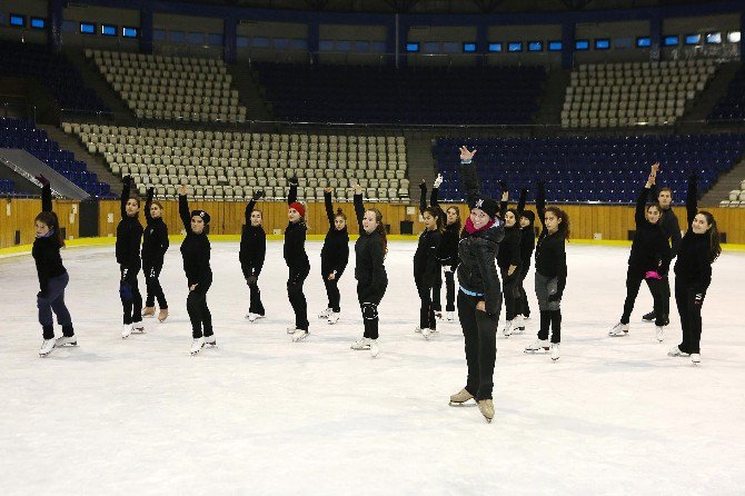 Yenimahalle’ye Kiev’den Destek