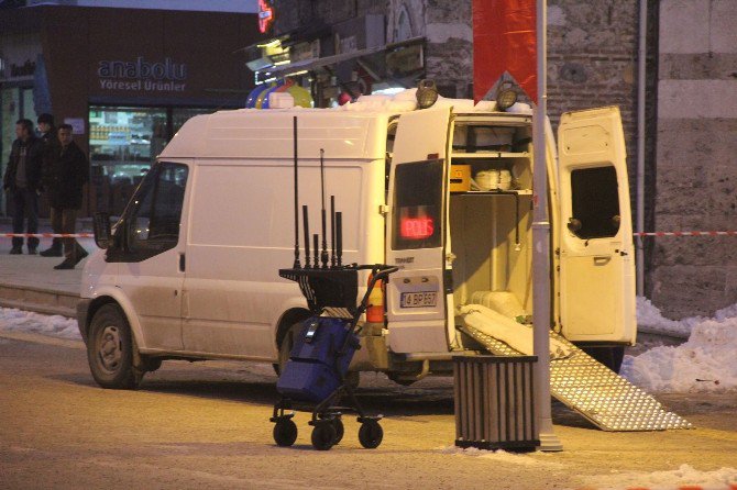 Bolu’da Şüpheli Paketten Kıyafet Çıktı