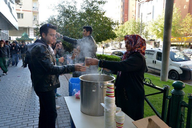 Tepebaşı Gençlik Merkezleri Kente Yön Veriyor