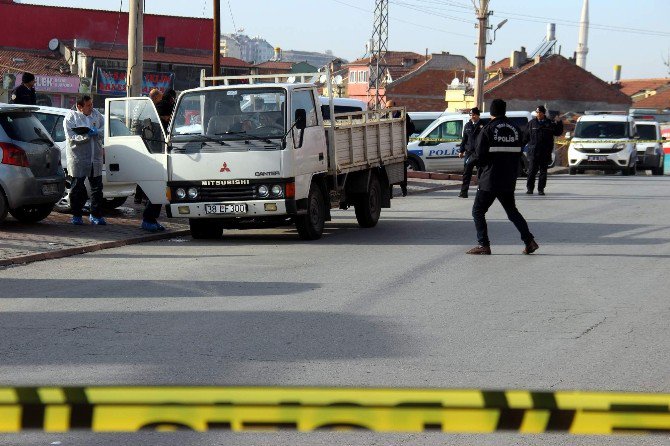 Kayseri’de Bir Kişi Aracında Ölü Olarak Bulundu