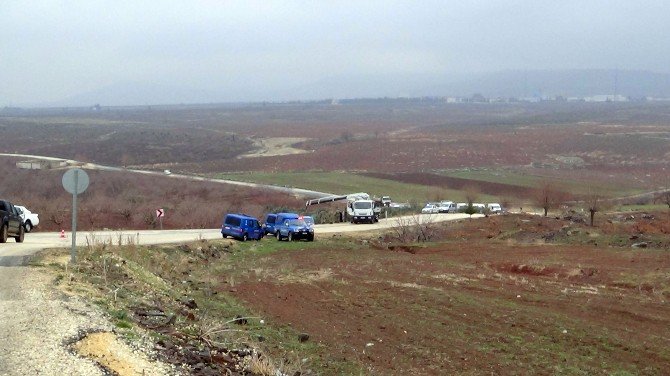 Kilis’te Askeri Araç Şarampole Yuvarlandı: 2 Asker Yaralı