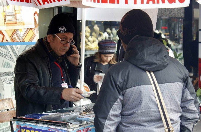 Antalya’da Büyük İkramiye Sevinci