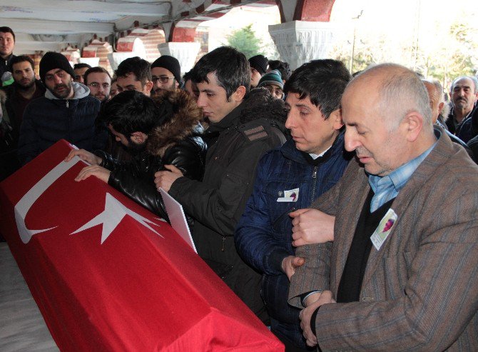 Ortaköy Saldırısında Hayatını Kaybeden Yunus Görmek Son Yolculuğuna Uğurlandı