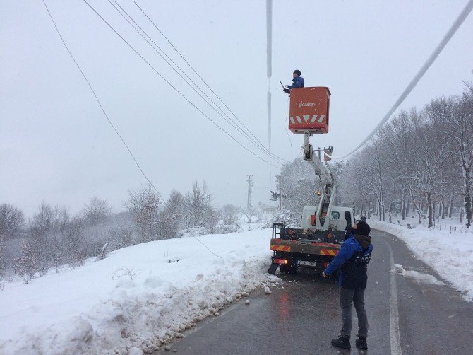 Kocaeli’de 212 Kişilik Ekip Elektrik Sorunu İle Mücadele Ediyor