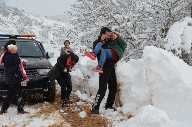 Balya’ Da Kardan Kapanan Yollar Açıldı