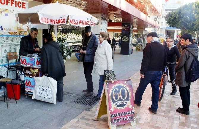 Büyük İkramiyenin İsabet Ettiği Çeyrek Bileti Satan Bayi, Kendine De 200 Bilet Almış