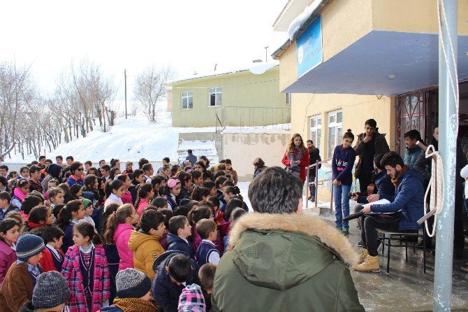 Mühendislik Fakültesi Öğrencilerinden Anlamlı Proje