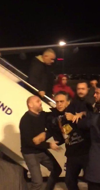 Kktc’den Sınır Dışı Edilen Barbaros Şansal İstanbul’a Getirildi