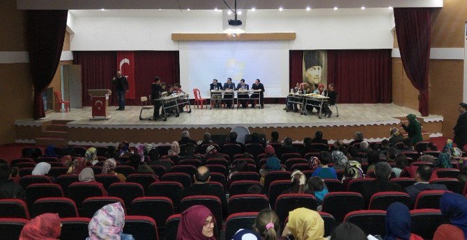 Adıyaman İmam Hatip Ortaokulunda Münaza Yarışması