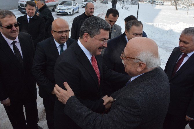 Bakan Avcı’dan Tanıtım Filmlerinde ‘Türk Müziği’ Kullanılması Uyarısı